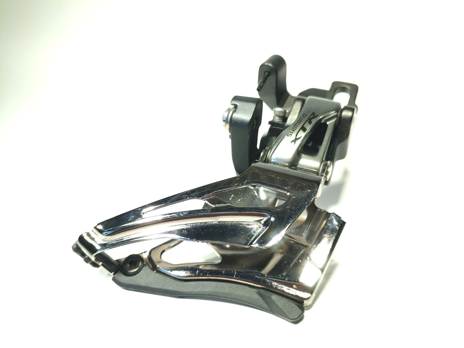 Shimano XTR 11speed DynaSys DirectMount Front Derailleur FDM9025 Shimano XTR 11speed DynaSys DirectMount Front Derailleur FDM9025