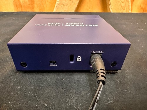 Netgear GS105 V5 5 Port External Gigabit Desktop Switch w/Power Supply - Imagen 5 de 7