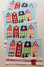 St Nicholas Square Set of 4 Townhouses House Christmas Placemats w Rick-Rack NEW