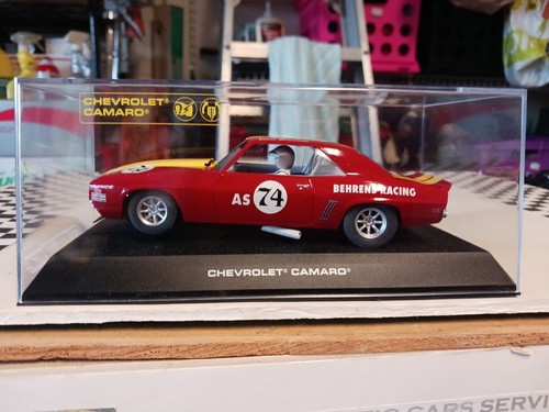 Scalectrix '69 Chevy Camaro Behrens Racing n. 74Auto Rif.: C2740 - Foto 13 di 20