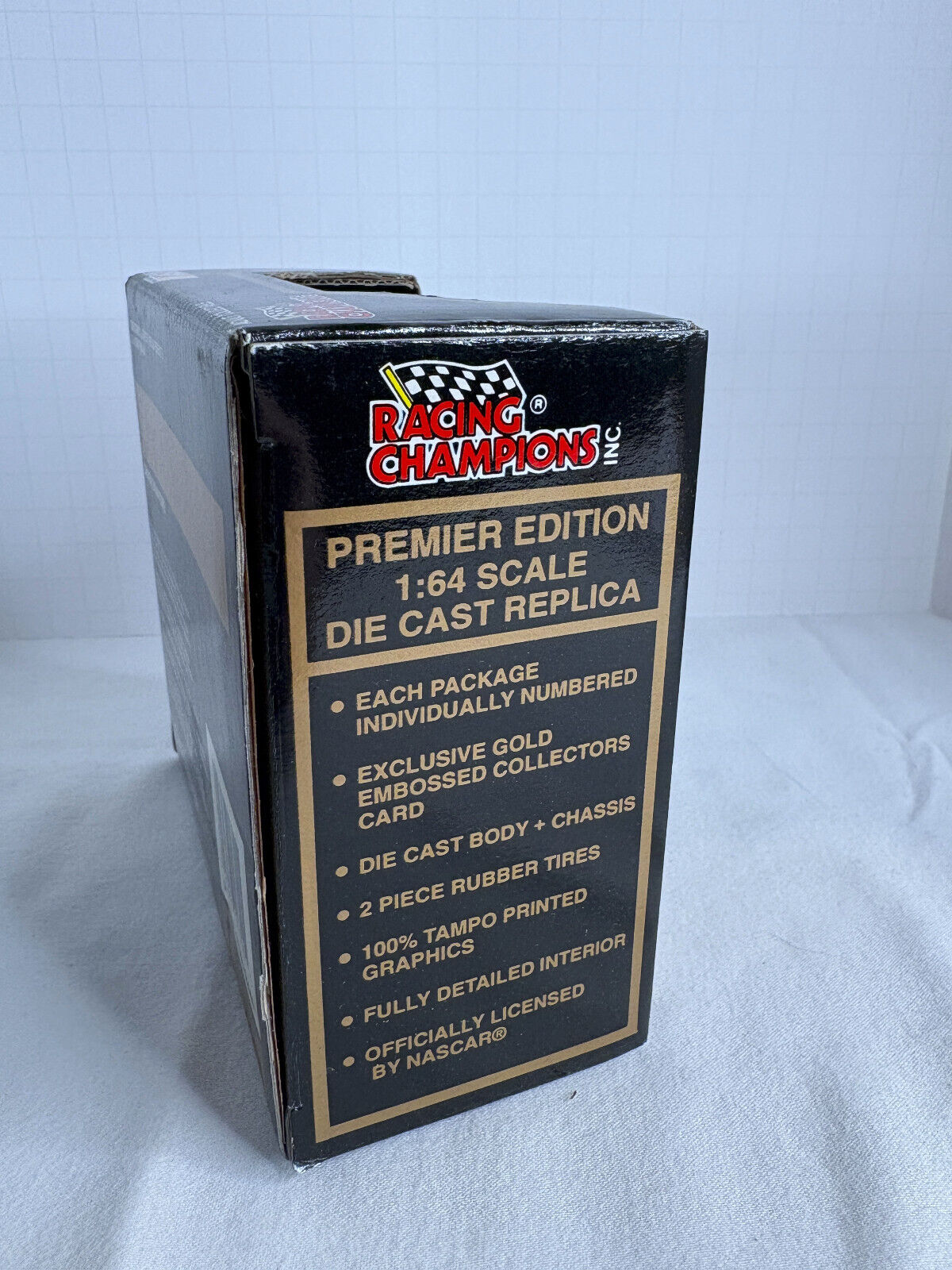 Foto 10 di 38