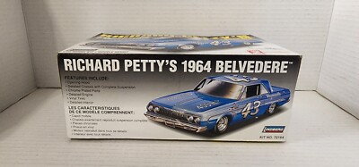 ミニカー Richard Petty 1964 Plymouth Belvedere#43 Richard Petty's Classic 1964 Plymouth Belvedere #43 Blue