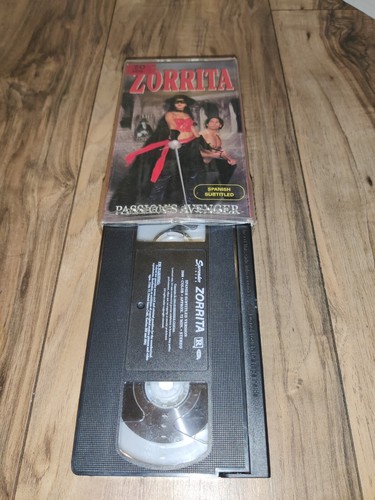 Zorrita Passion's Avenger VHS Erotic Comedy Full Moon Video 2000 Shauna O'Brien - Picture 4 of 5