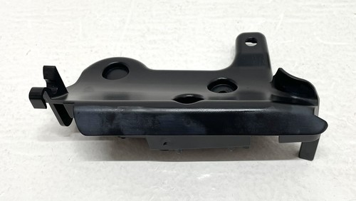 00-06 OEM BMW E46 325Ci Front Left Seat Belt Guide Cover Trim 52107011773 M3 M6 - Picture 5 of 8