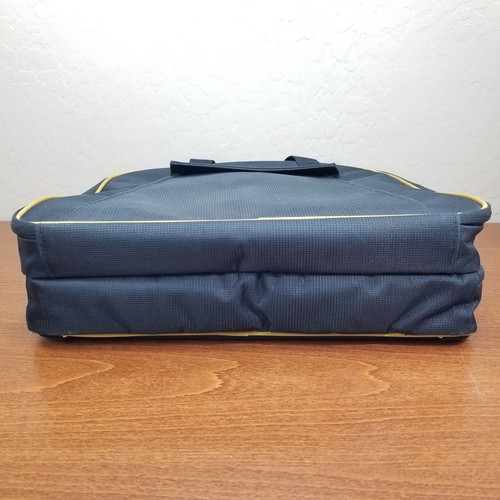 Bernina Laptop Accessory Bag Backpack With Shoulder Strap Hand Strap - Picture 4 of 14