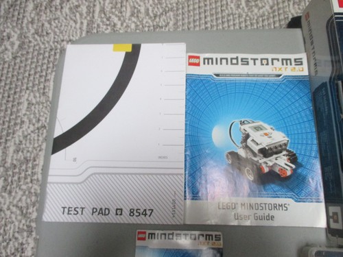 Lego Mindstorms NXT 2.0 (8547) 100% Complete + Extra Book. FREE SHIPPING!! - Picture 3 of 17