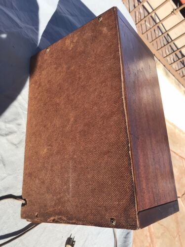 Unmolested Vintage Tube GE General Electric Radio Art Deco Model 221 Wood Case - Picture 4 of 19