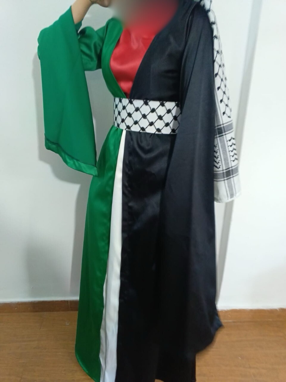 Foto 3 di 13