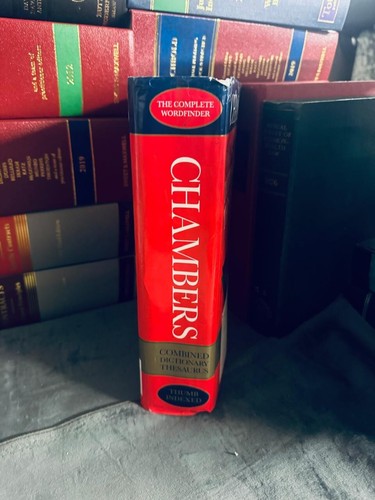Chambers Combined Dictionary Thesaurus