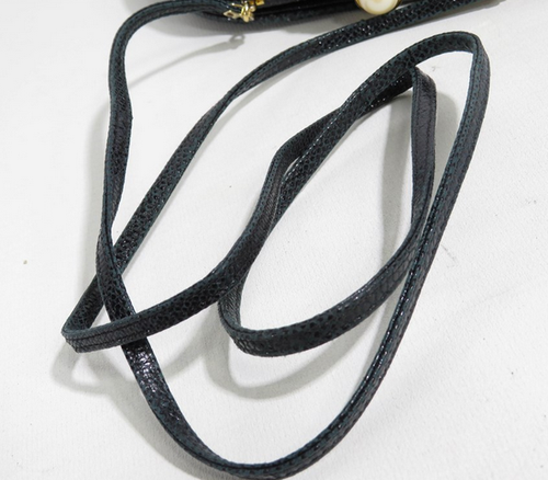 Vintage JUDITH LEIBER Black Snakeskin Crossbody/Clutch + Signed Accessories RARE - Picture 4 of 14