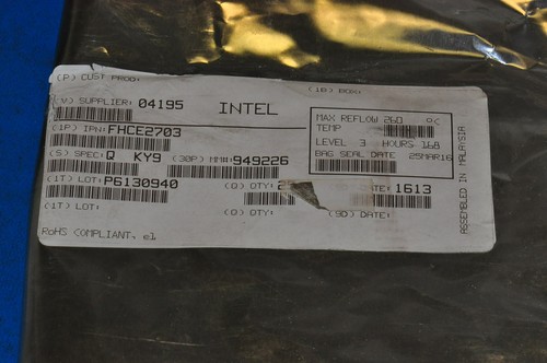 MICROPROCESSOR IC FHCE2703 INTEL MICROPROCESSOR IC 2703 INTEL 2703 - Picture 3 of 3