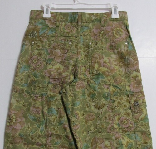 Women's Anthropologie Green/Pink Floral Cropped Cargo Balloon Pants - Picture 11 of 12