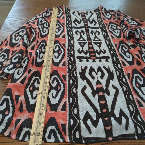 Túnica Chico's talla 2/L marrón coral geométrica manga larga lengüeta cuello en V - Imagen 15 de 17