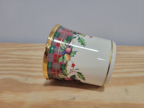 Lenox USA Holiday Tartan 3" Porcelain Accent Coffee Mug - Picture 6 of 8