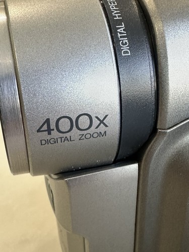 JVC GR-DVF11U Mini DV Digital Video Camera with 400X + Accessories TESTED WORKS - Picture 5 of 24