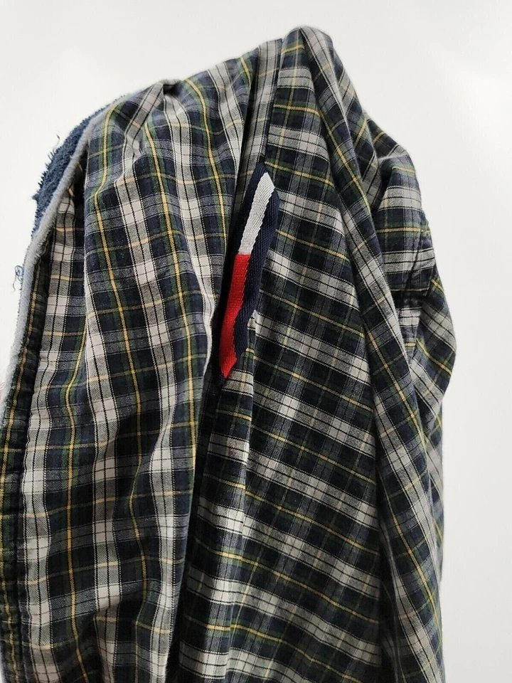 Tommy Hilfiger Hombres Multicolor Cuadros Mangas Largas Bata de Baño con Corbata en la Cintura Foto 4 de 4