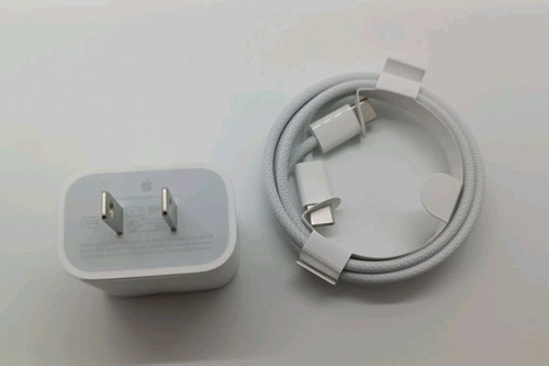 Adattatore caricatore rapido USB-C originale Apple OEM 20W e cavo USB-C 1m (3ft) iPad usato - Foto 1 di 3