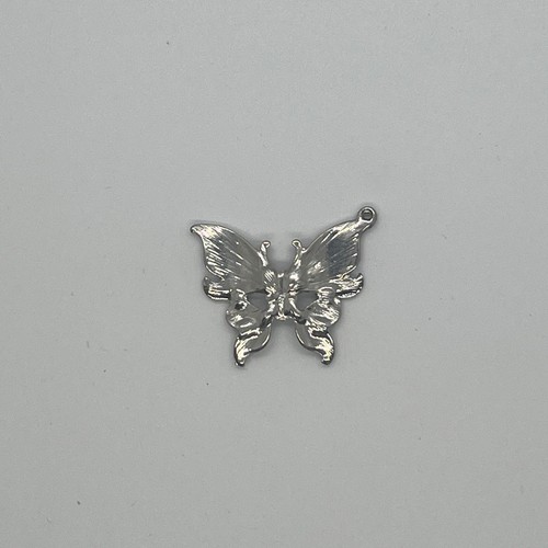 Pendant Pewter Butterfly Silver Tone Textured Vintage Estate Small Charm Jewelry - Picture 5 of 7
