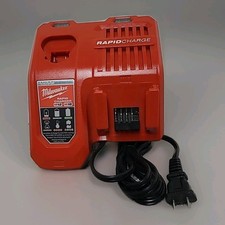 Milwaukee Rapid Charger 48-59-1808 M18 & M12 Dual-Voltage LED & Rapid Charge NEW