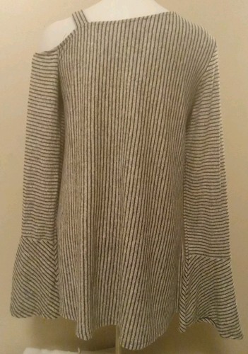 143 story by lineup Grey Black Stripe Asymmetrical Cold Shoulder Top Size S - Picture 3 of 7