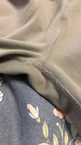 ALO Yoga Cargo Pocket High Waisted Airbrush Leggings in Olive Green Size Medium - Foto 11 di 13