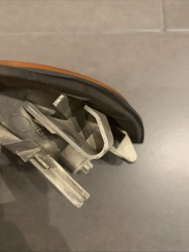 AUDI 80 82 83 84 Blinker Leuchte 1305230022 VORNE RECHTS PILOT - Bild 6 von 6
