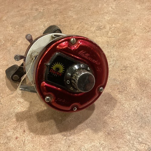 Vintage Daiwa Millionaire 3R Fishing Reel