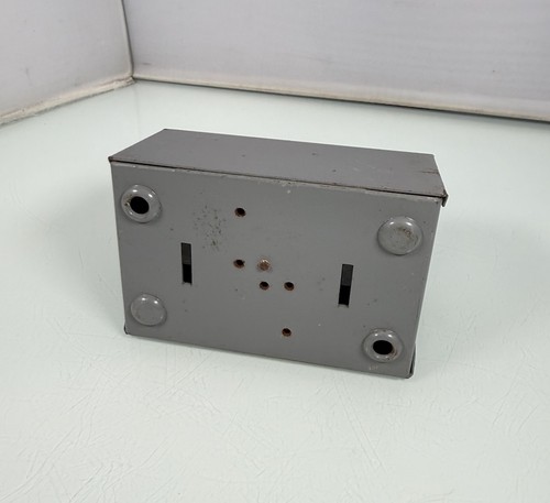 Dayton 5X160 Push Button Start Stop Power Switch Station 600V Metal Case/Housing - Foto 7 di 11