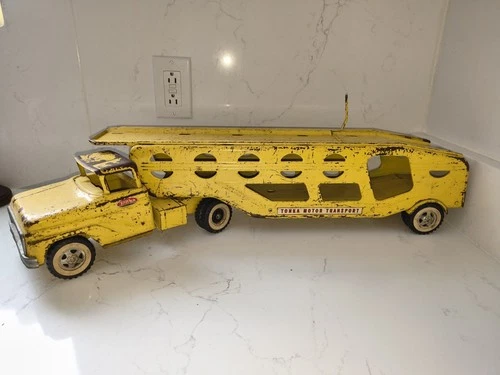 Vintage 1960's Tonka Motor Transport Truck & Trailer Pressed Steel Yellow 1:16
