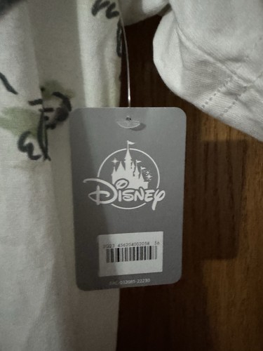 Disney Winnie The Pooh Adult Shirt Large L LG NWT - Picture 2 of 3