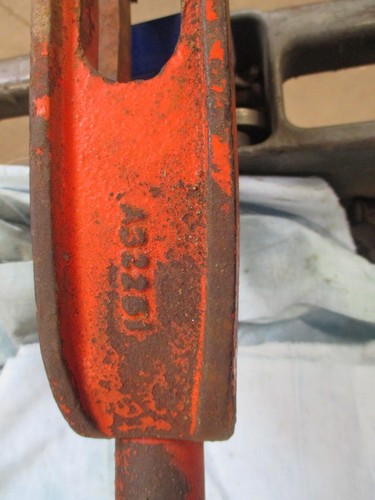 CASE 930 TRACTOR 3 POINT LIFT LINK #1- CASTING #S A32251& A34201 USED ORIGINAL - Picture 10 of 10