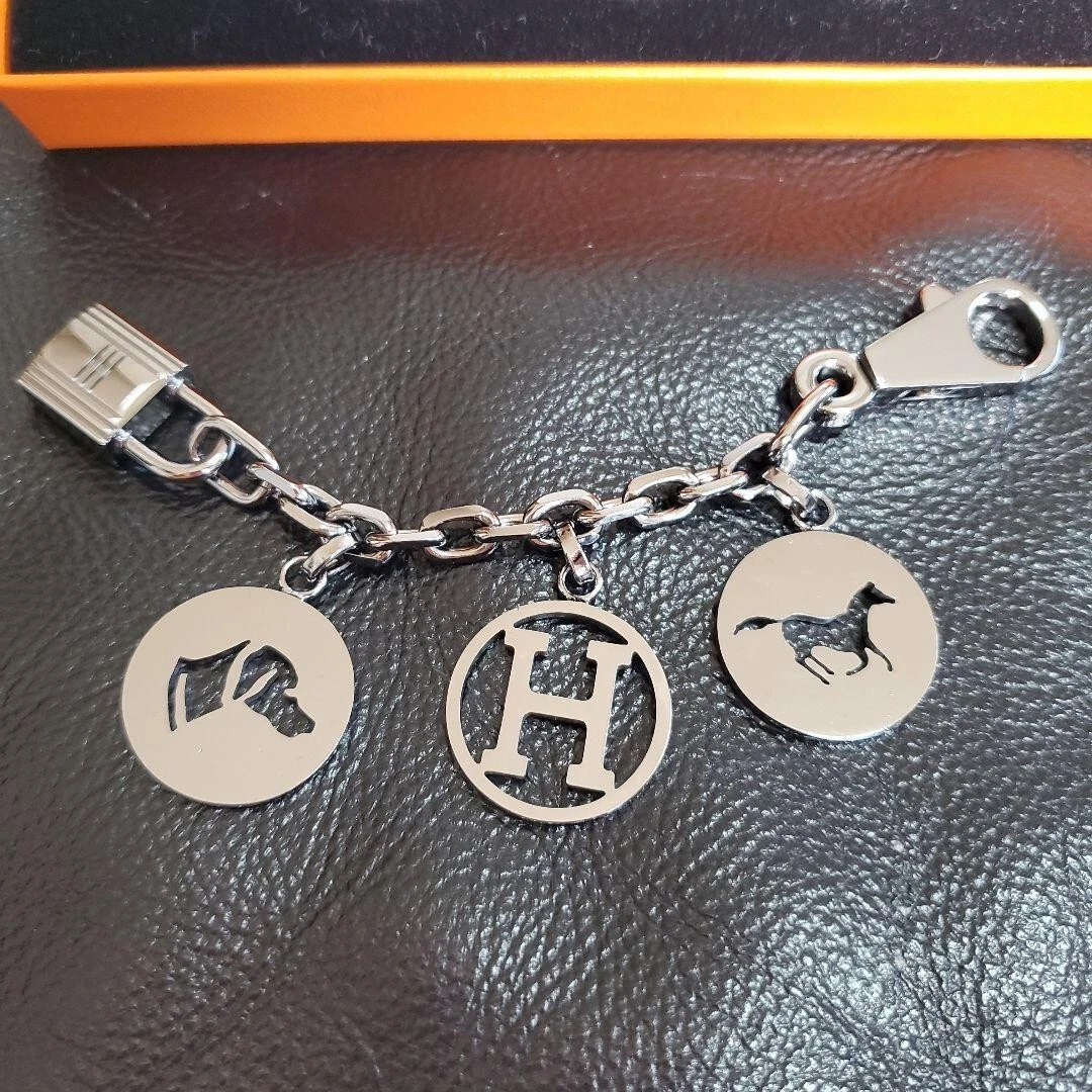 HERMES Amulet4 Bull Lock Keyring Key Holder Chain Bag Charm Cadena