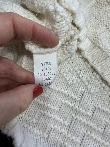 Vtg Calvin Klein Sport 100% Cotton Crewneck Sweater Size Mens Small White - Picture 8 of 8