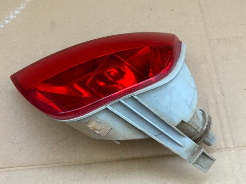 Ford Focus Berlina GENUINE Rear Right Fog Light 5M5115272AA 5M5115500AA - Foto 5 di 10