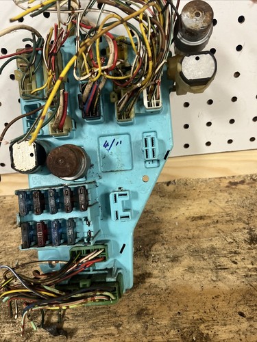 1983 Toyota Celica Supra Manual 5mge Interior Fuse Box OEM - Picture 6 of 8