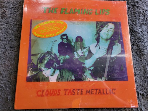 FLAMING LIPS CLOUDS TASTE METALLIC FIRST PRESS GREEN VINYL HYPE NEW SEALED
