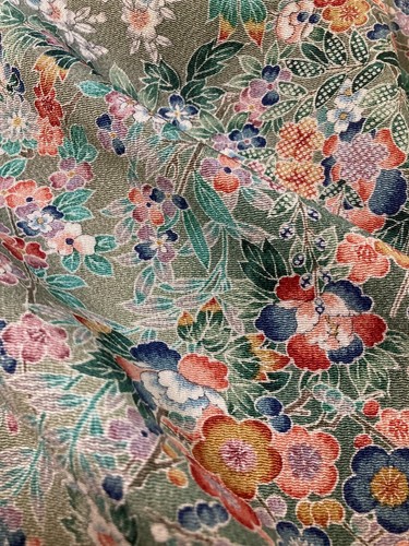 @@Vintage Japanese kimono silk fabric/ smooth crepe, ash green base AP03 - Picture 6 of 11
