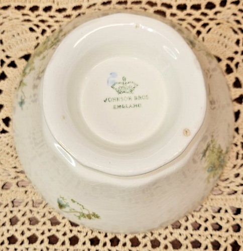Vintage Set of 4 Johnson Bros England Crescent Bone Dishes & Bowl England (read) - Picture 5 of 19