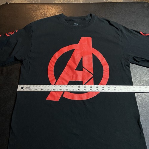 Lot of (2) Adult Medium Marvel Avengers T-Shirts (1) Short Sleeve (1) Long Sleev - Picture 5 of 11