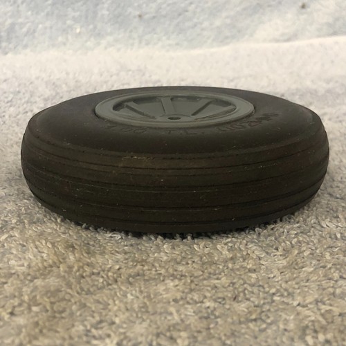 2ea DU-BRO Treaded Lightweight Wheel 4.0 inch 400TL - Picture 5 of 10