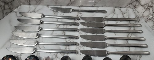 Edelstahl Rostfrei Plain Silver Finish Flatware Set 45 Piece - Picture 2 of 11