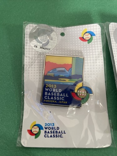 2 Different New In Package 2013 World Baseball Classic Pin W/hologram WinCraft - Picture 2 of 6