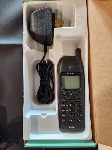 Nokia Classic 6120 - Black Smartphone With Nokia Charger