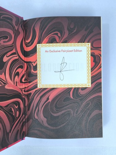 Blood Scion by Deborah Falaye - Fairy Loot 1st Ed. Signed & Sprayed Edge - Foto 10 di 12