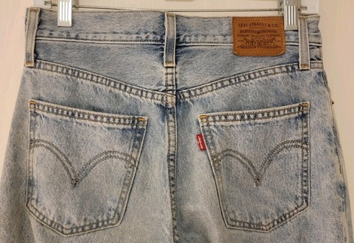 Levi’s Damen Jeans Light Wash Button Fly Größe W25 X L30 - Bild 4 von 9