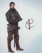 HOWARD CHARLES as Porthos - The Musketeers GENUINE SIGNED AUTOGRAPH HOWARD CHARLES as Porthos - The Musketeers GENUINE SIGNED AUTOGRAPH