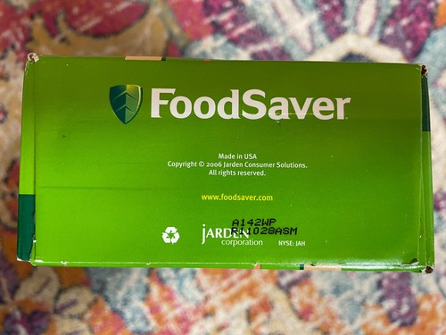 Foodsaver Vacuum Packaging 2 Rolls 11 in. X 18 ft. - Picture 4 of 4