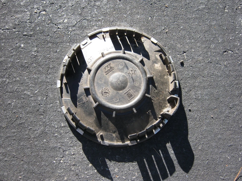 Tapacubos central de llantas de aleación Cadillac CTS STS genuino 2004 a 2008 9595437 Foto 3 de 4