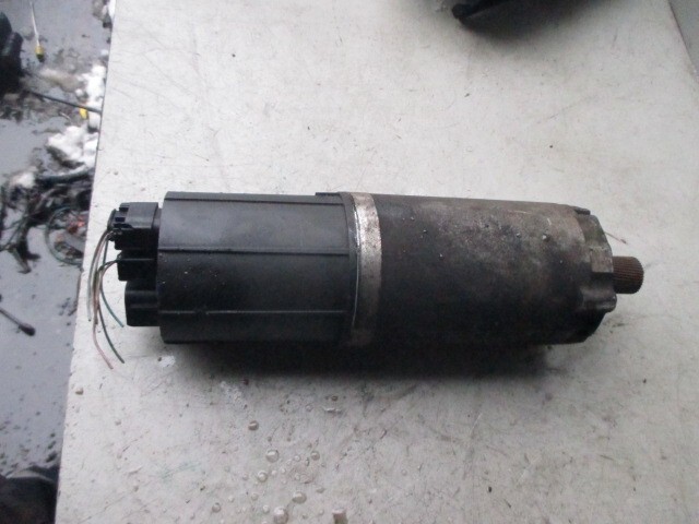Picture 2 of 6