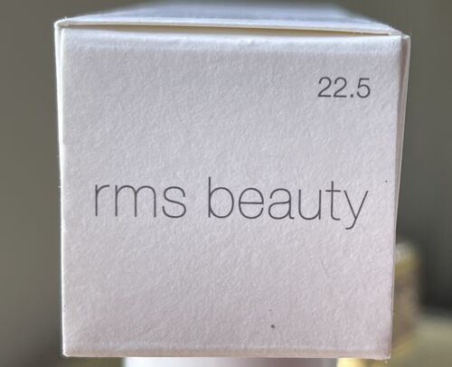 Base de maquillaje RMS Beauty Re Evolve acabado natural tono #22,5 0,98 FL NUEVA sellada - Imagen 2 de 5